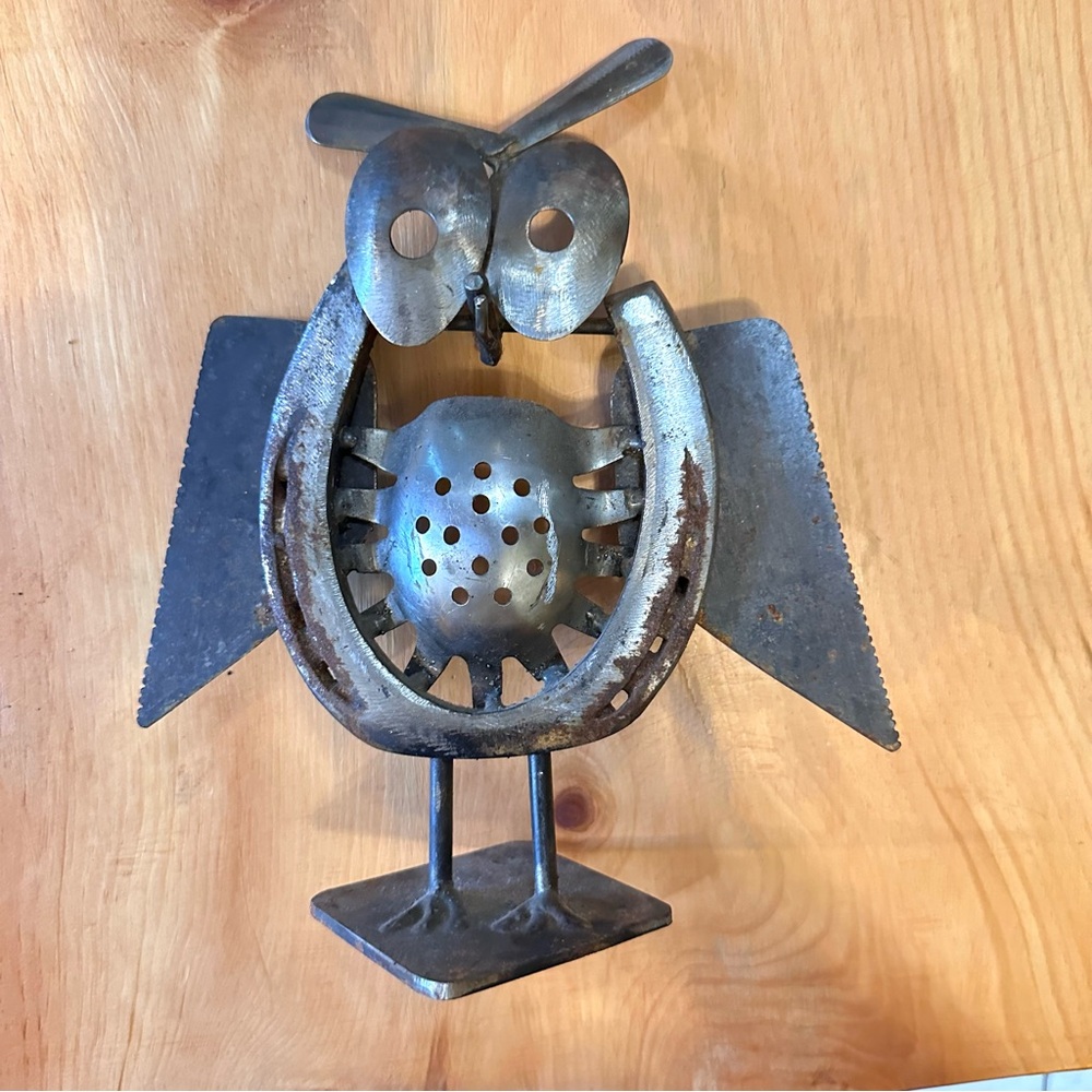 Rustic Primitive Handmade Horseshoe Owl